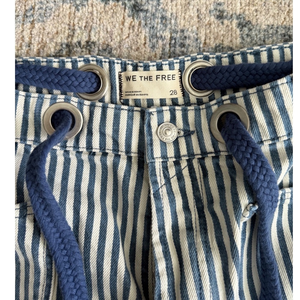 Free People Moxie Railroad-Stripe Patchwork Jeans Size 28 Pristine Condition - Picture 3 of 6